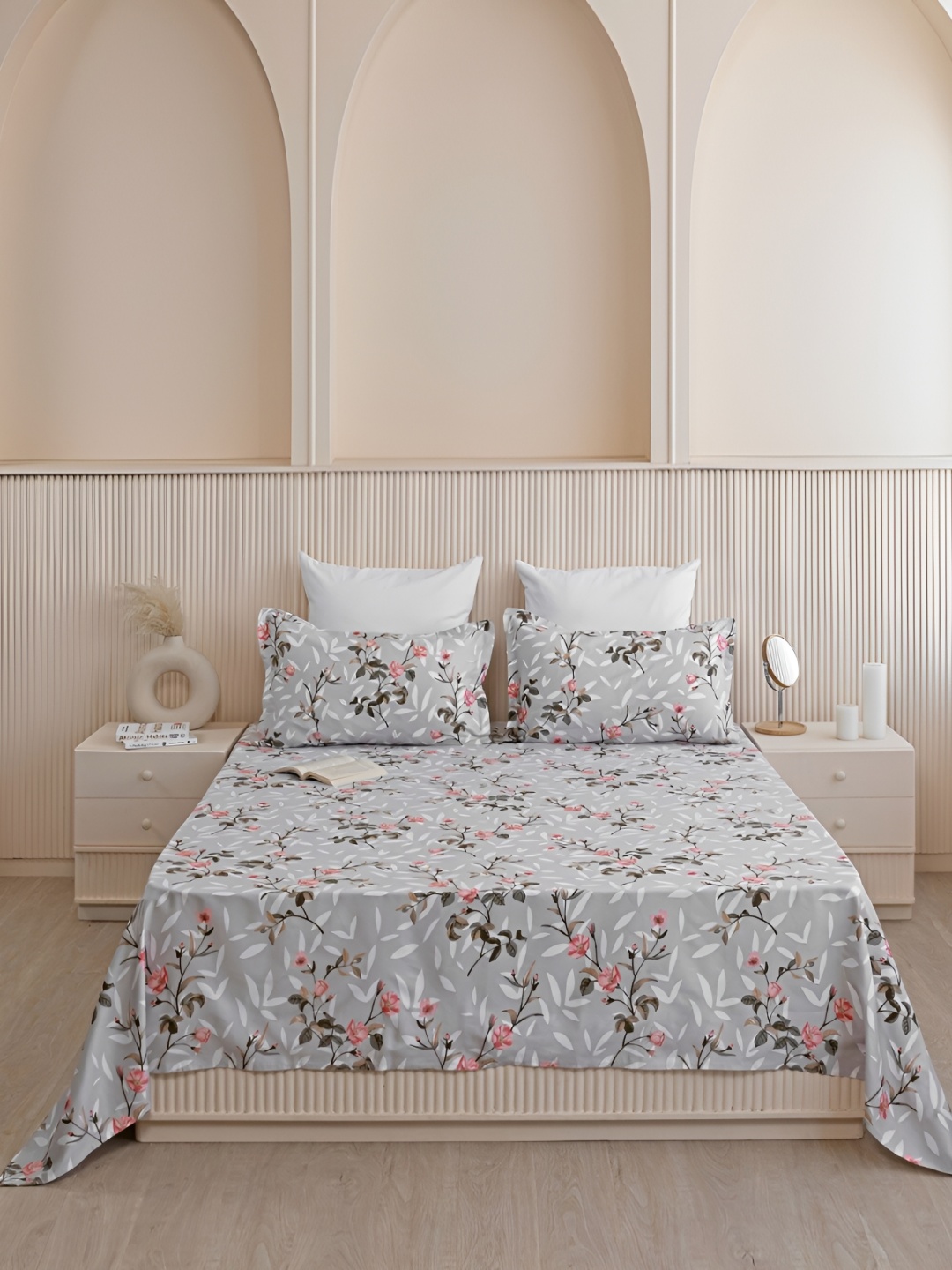 

HOMEMONDE Grey & Pink Floral Cotton 210 TC King Bedsheet with 2 Pillow Covers