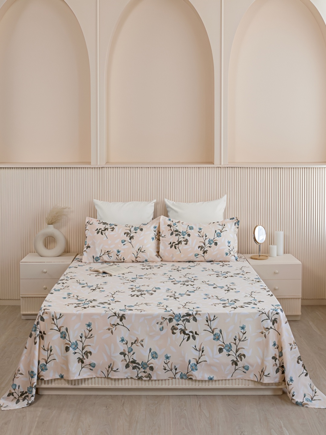 

HOMEMONDE Beige & Blue Floral Cotton 210 TC Queen Bedsheet With 2 Pillow Covers