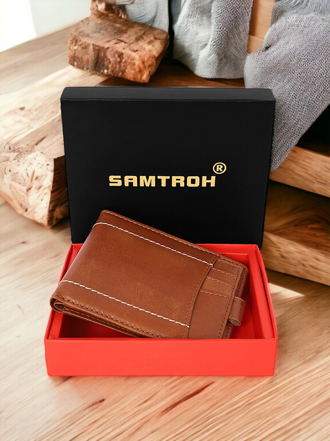 

SAMTROH Men Leather Two Fold Wallet, Tan