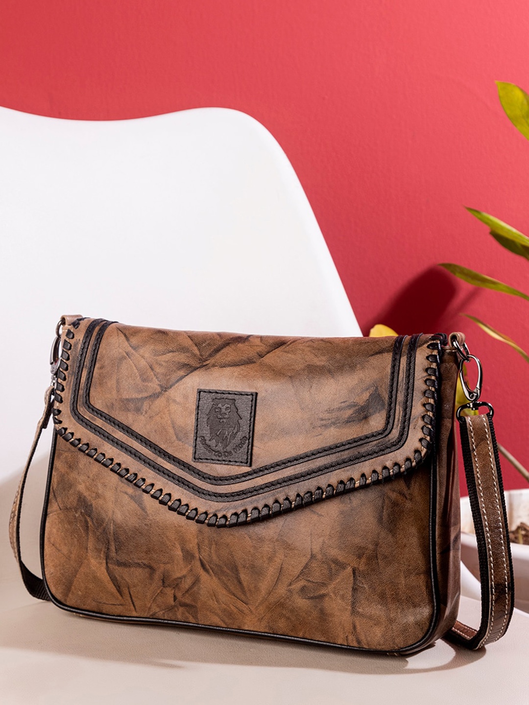 

Abelardo De Moda Abstract Printed Leather Structured Sling Bag, Brown