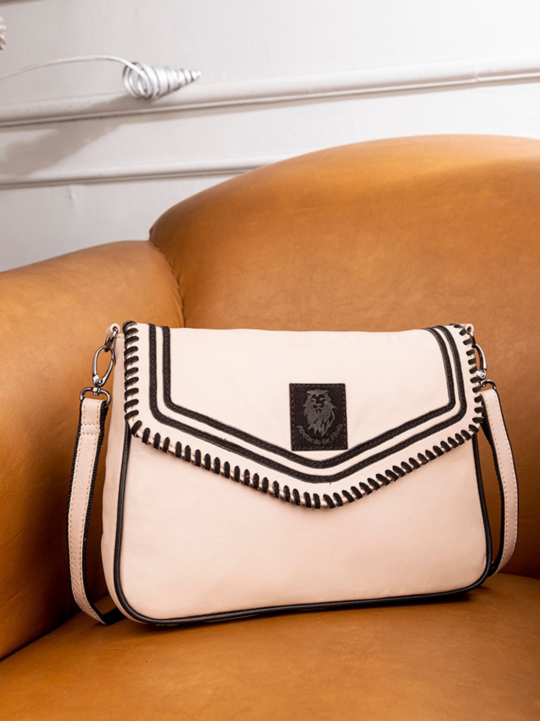 Abelardo De Moda Leather Structured Sling Bag, Off white