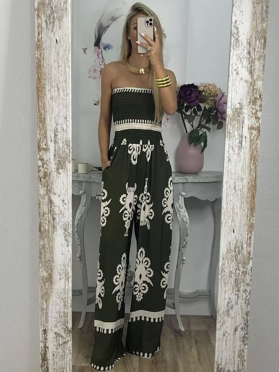 

StyleCast Olive Green Graphic Printed Off-Shoulder Basic Jumpsuit