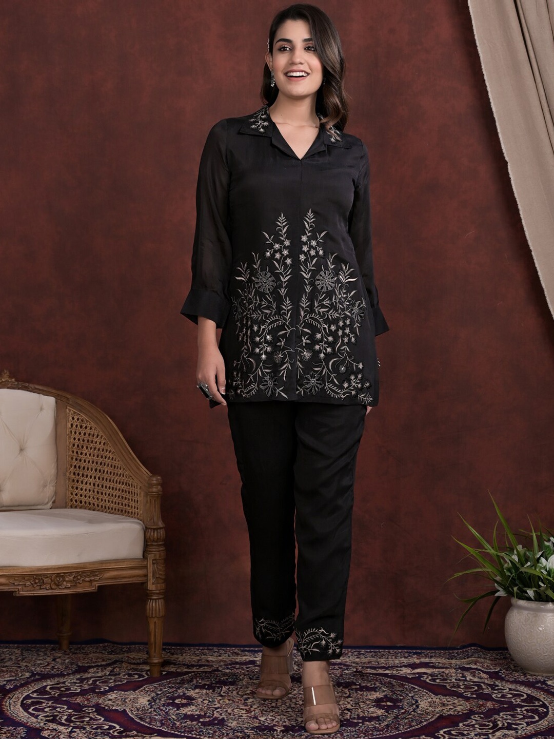 

Readiprint Fashions Embroidered Shirt Collar Sequinned Pure Silk Tunic With Trousers, Black