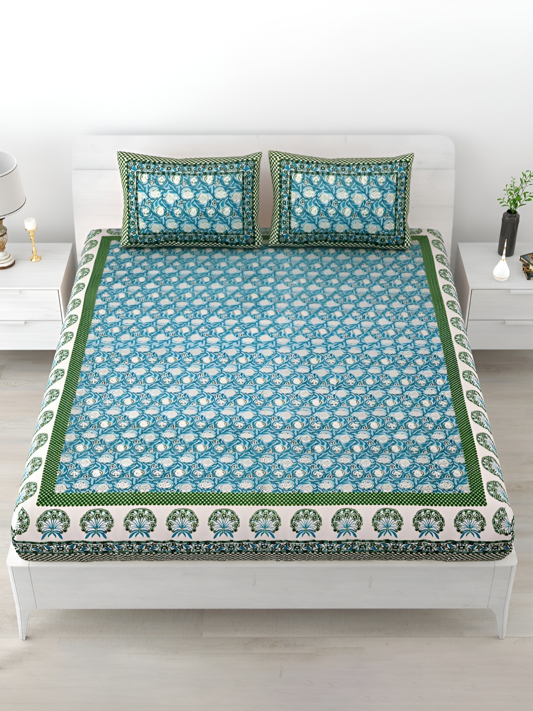 

POORAK Blue & Green Floral Printed 120 TC King Cotton Bedsheet with 2 Pillow Covers