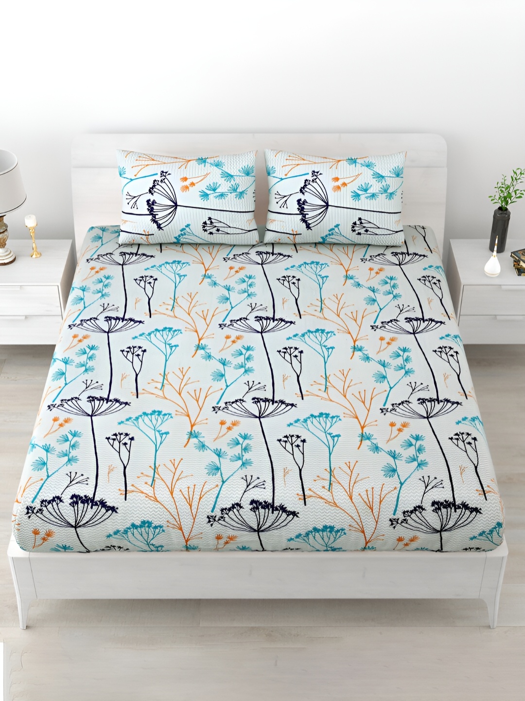 

POORAK Blue & White Floral Printed 120 TC King Cotton Bedsheet with 2 Pillow Covers