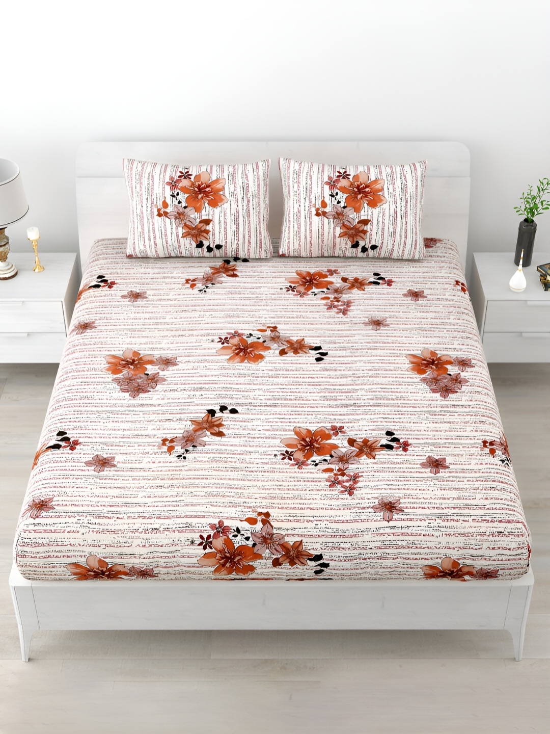 

POORAK Orange & White Floral Printed 120 TC King Cotton Bedsheet with 2 Pillow Covers, Pink