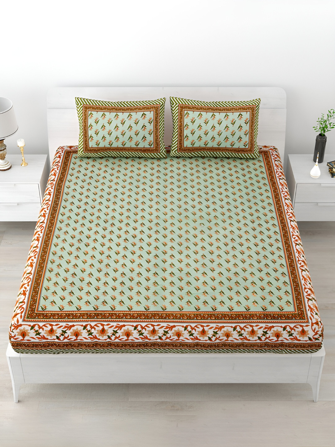 

POORAK Green & Red Floral Printed 120 TC King Cotton Bedsheet with 2 Pillow Covers