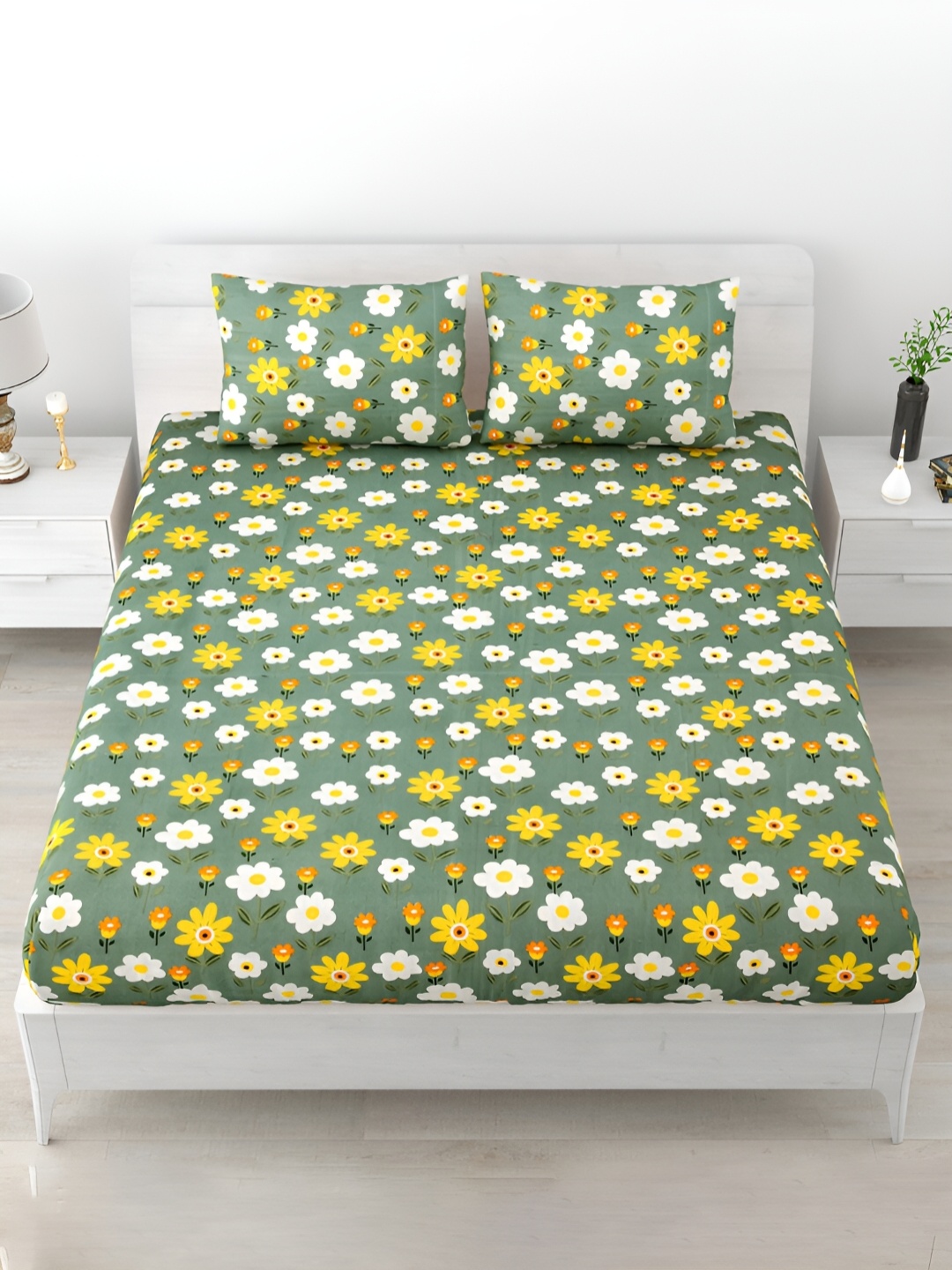 

POORAK Yellow & Green Floral Printed 120 TC King Cotton Bedsheet with 2 Pillow Covers