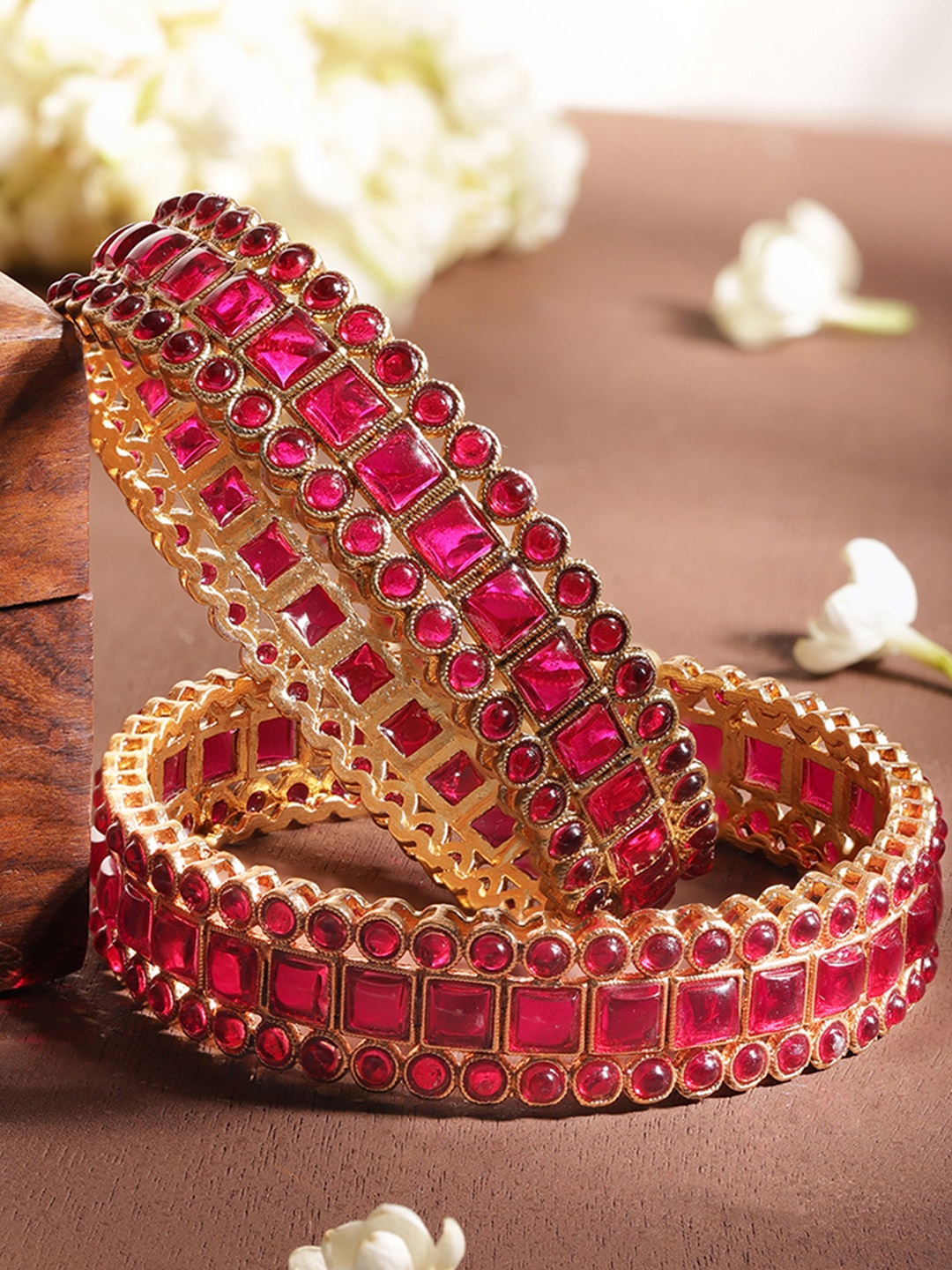 

Rubans Set of 2 Gold Plated Kemp Stone Studded Bangles