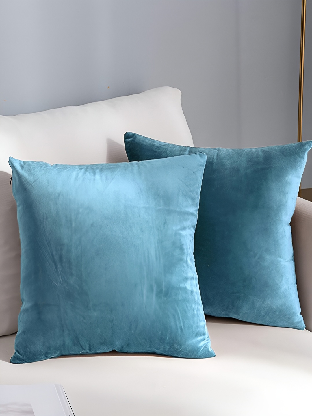 

AEROHAVEN Blue 2 Pieces Reversible Velvet Square Cushion Covers