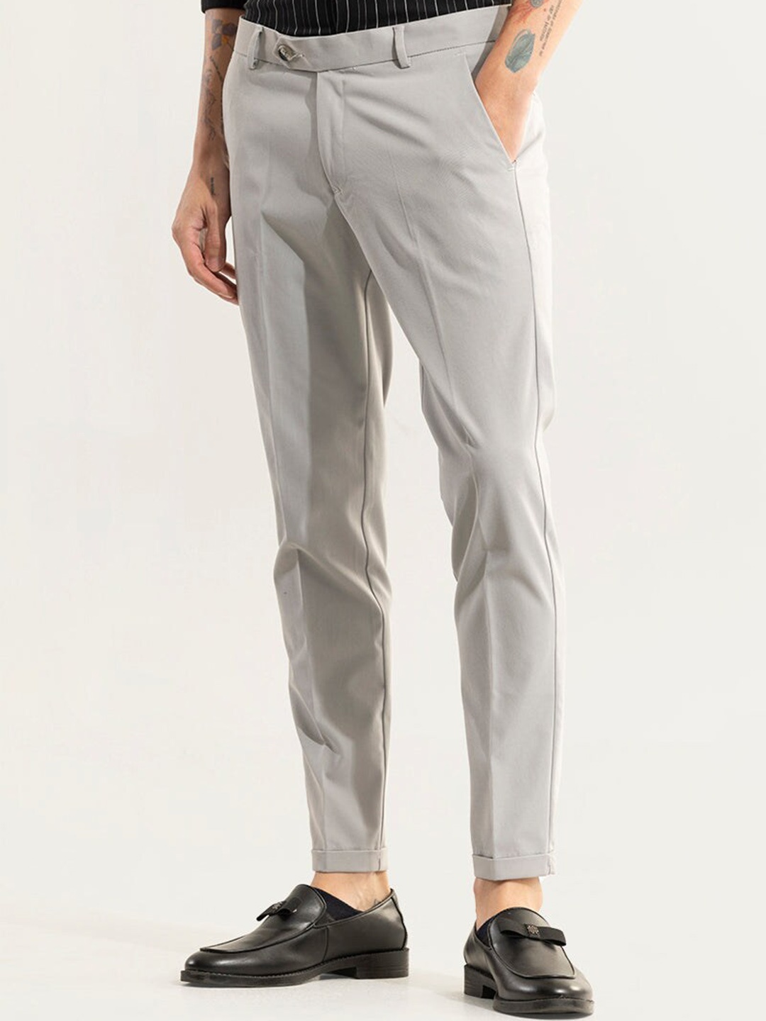 

Snitch Men Grey Smart Slim Fit Cotton Trousers