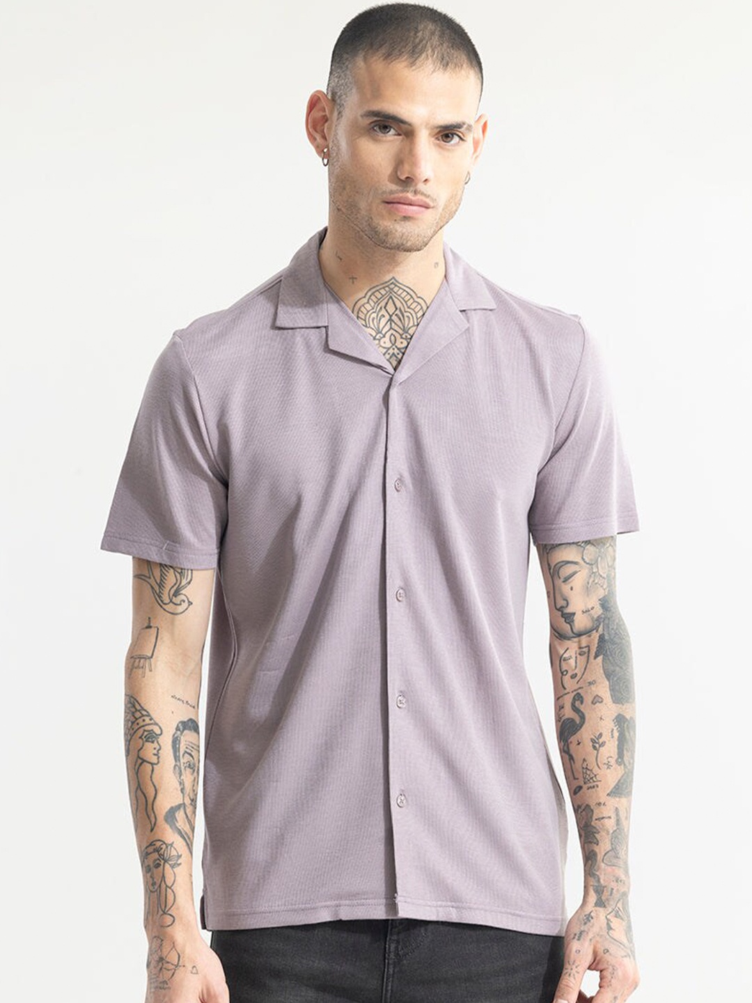 

Snitch Lavender Classic Boxy Cuban Collar Regular Casual Shirt