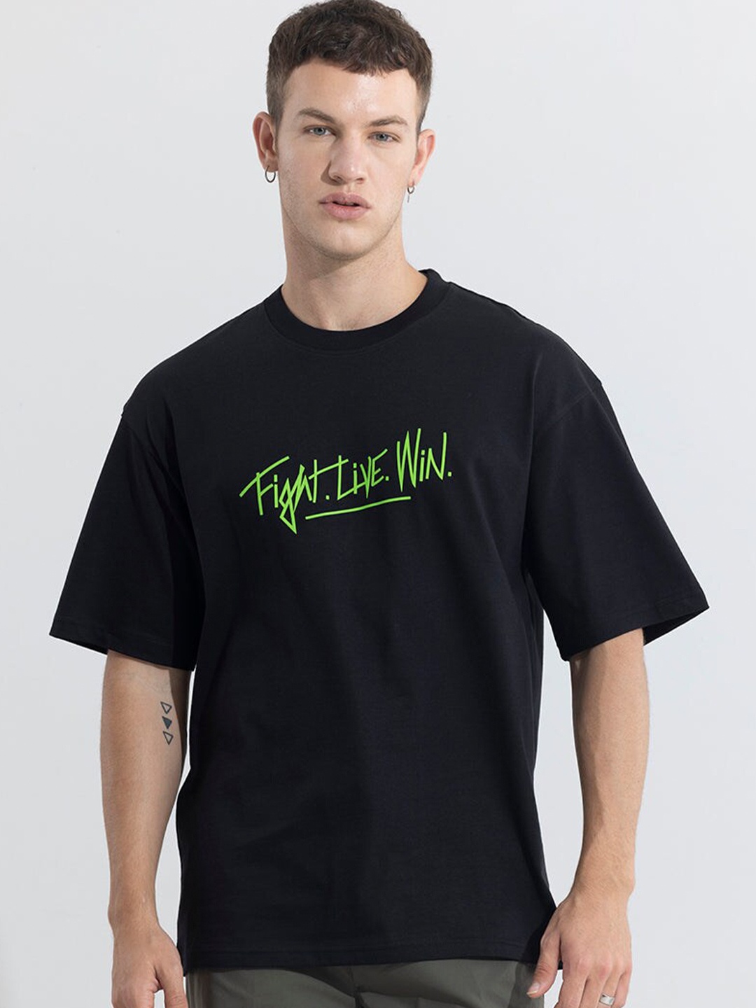 

Snitch Black Typography Printed Drop-Shoulder Sleeves Oversized Cotton T-shirt