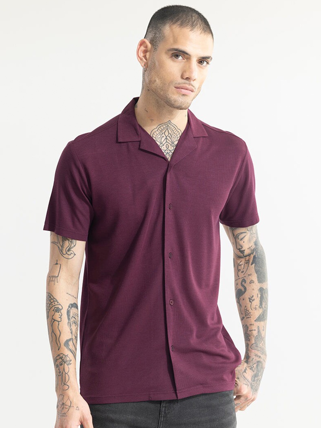 

Snitch Men Mauve Classic Boxy Cuban Collar Casual Shirt