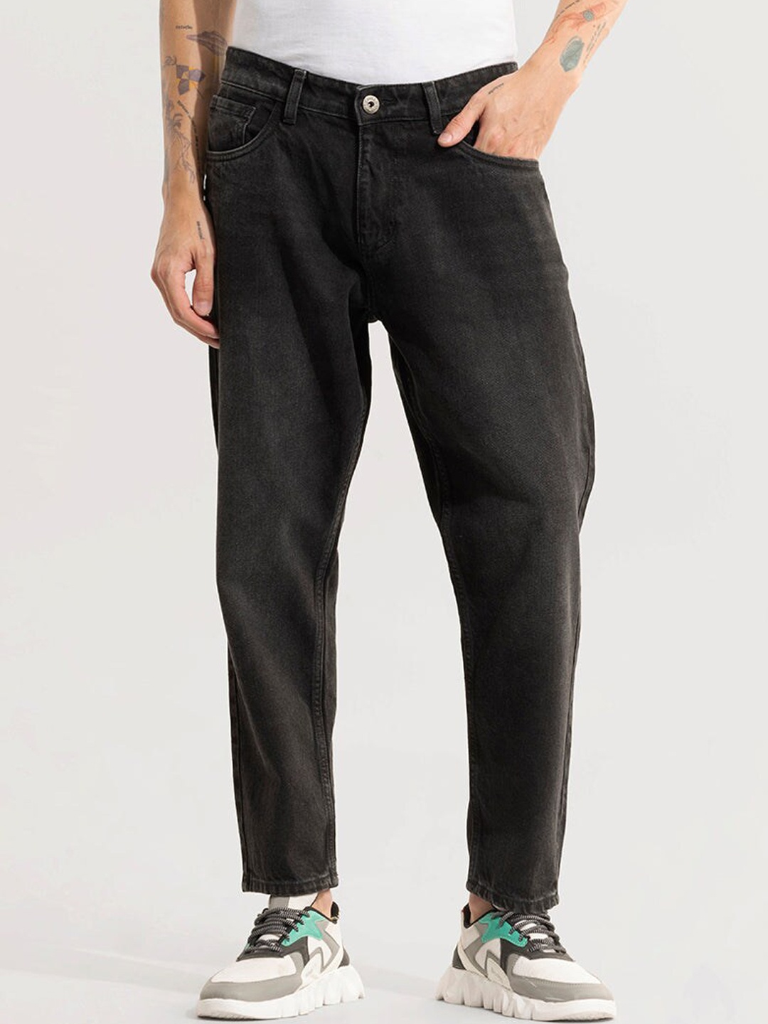 

Snitch Men Black Relaxed Fit Stretchable Jeans