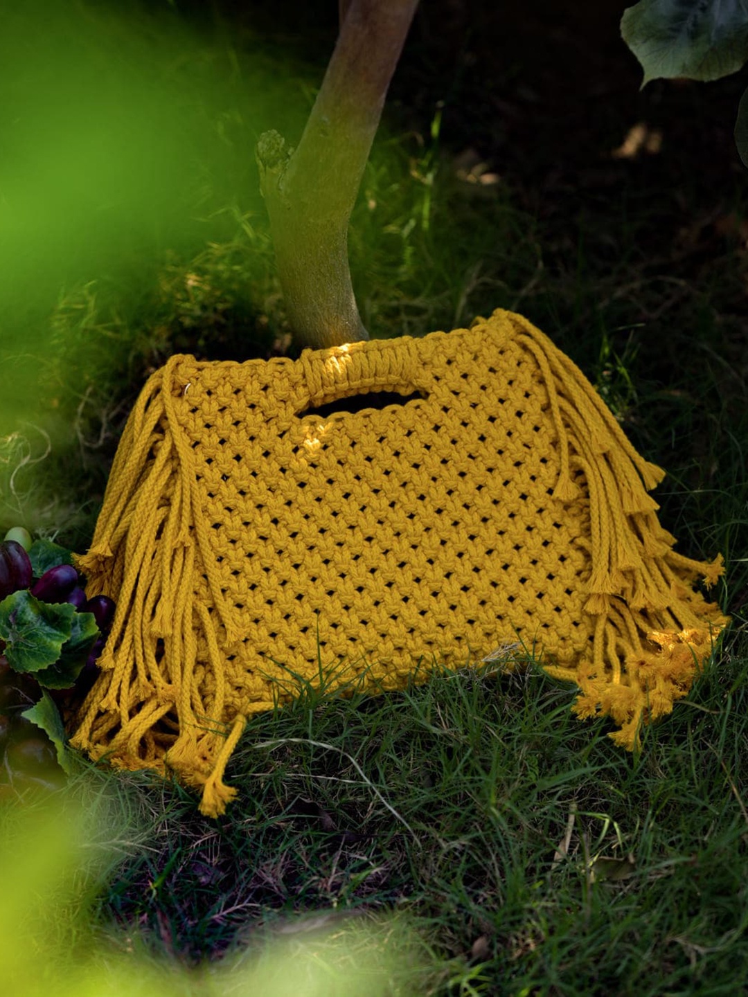 

Terra Living Shopper Self Design Sling Bag With Fringed, Mustard