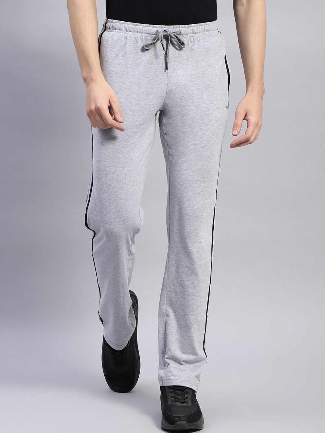 

Monte Carlo Men Solid Regular Fit Mid-Rise Track Pants With Side Taping Detail, Grey melange