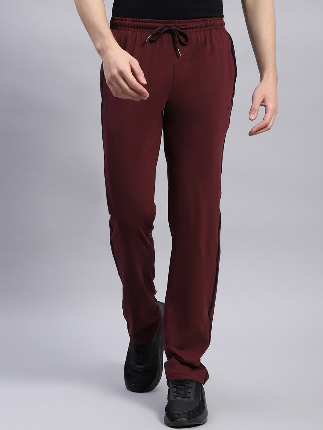 

Monte Carlo Men Low Rise Regular Fit Track Pants, Maroon