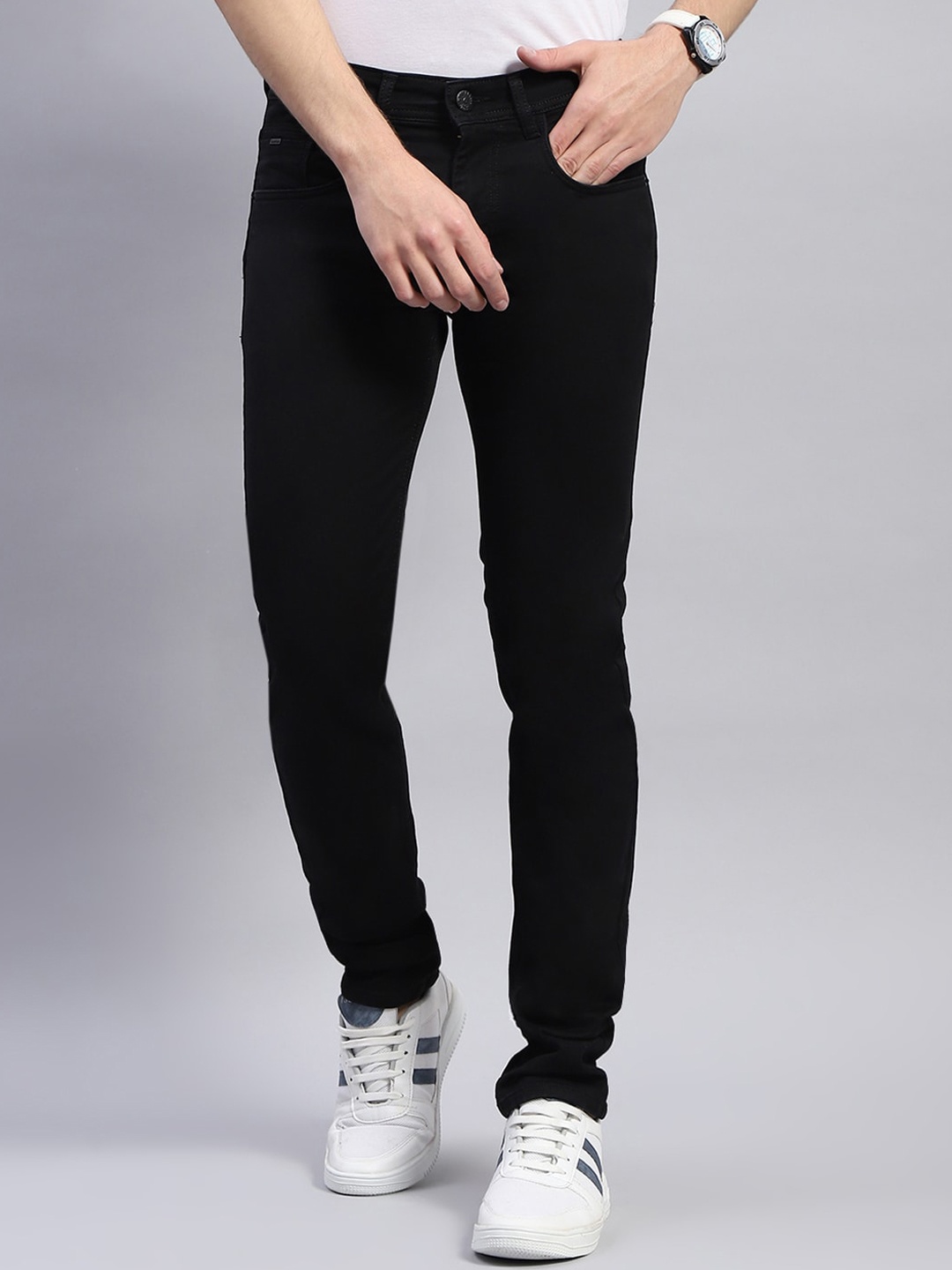 

Monte Carlo Men Slim Fit Clean look Stretchable Jeans, Black