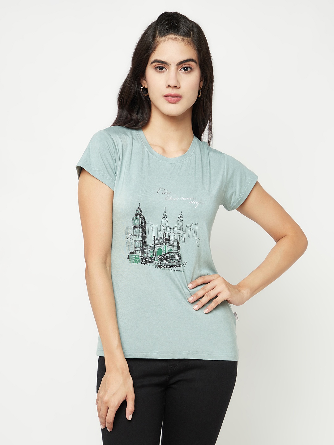 

Crimsoune Club Graphic Printed Slim Fit T-shirt, Green