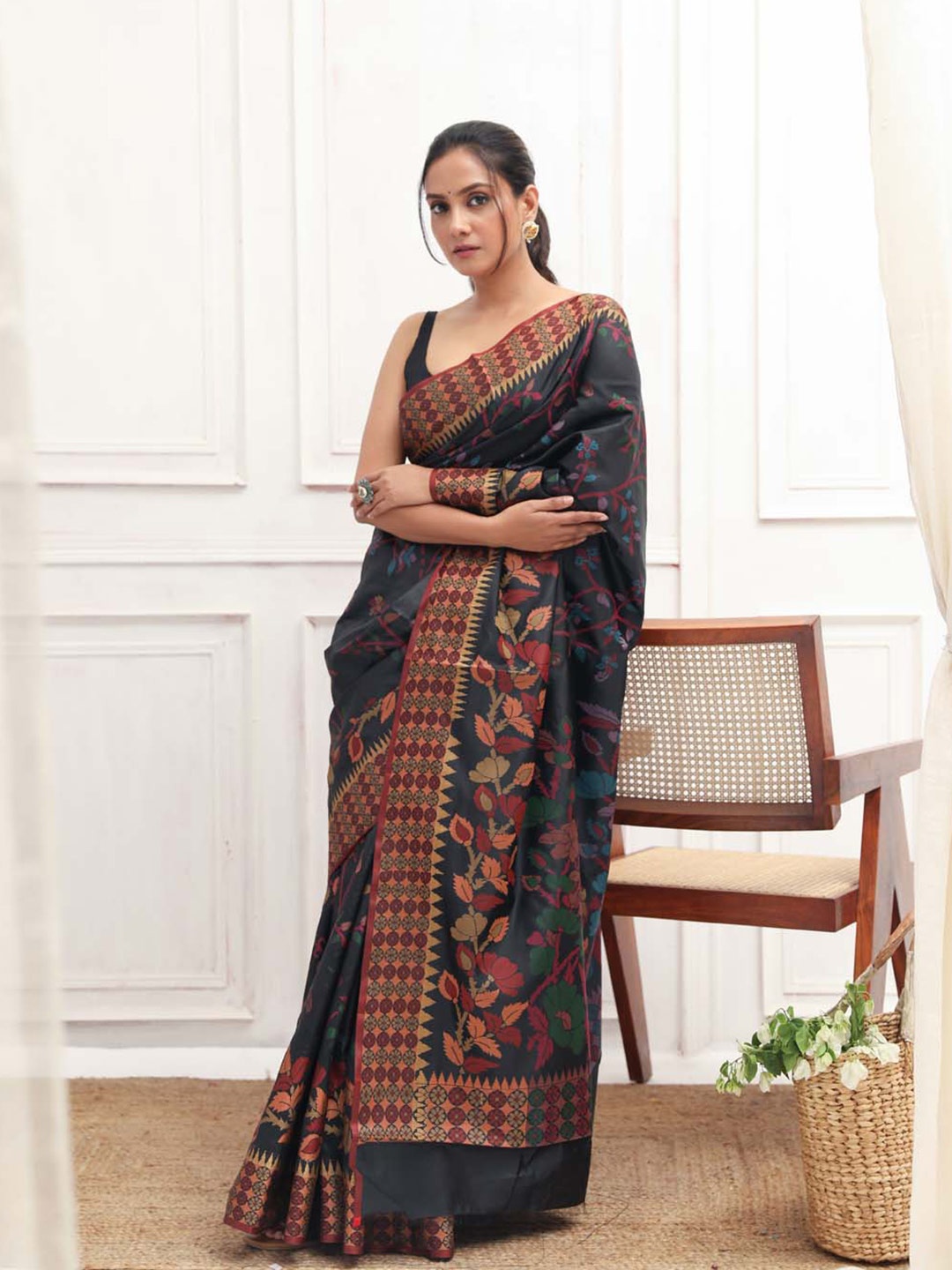 

Indethnic Floral Woven Design Zari Jamdani Saree, Black
