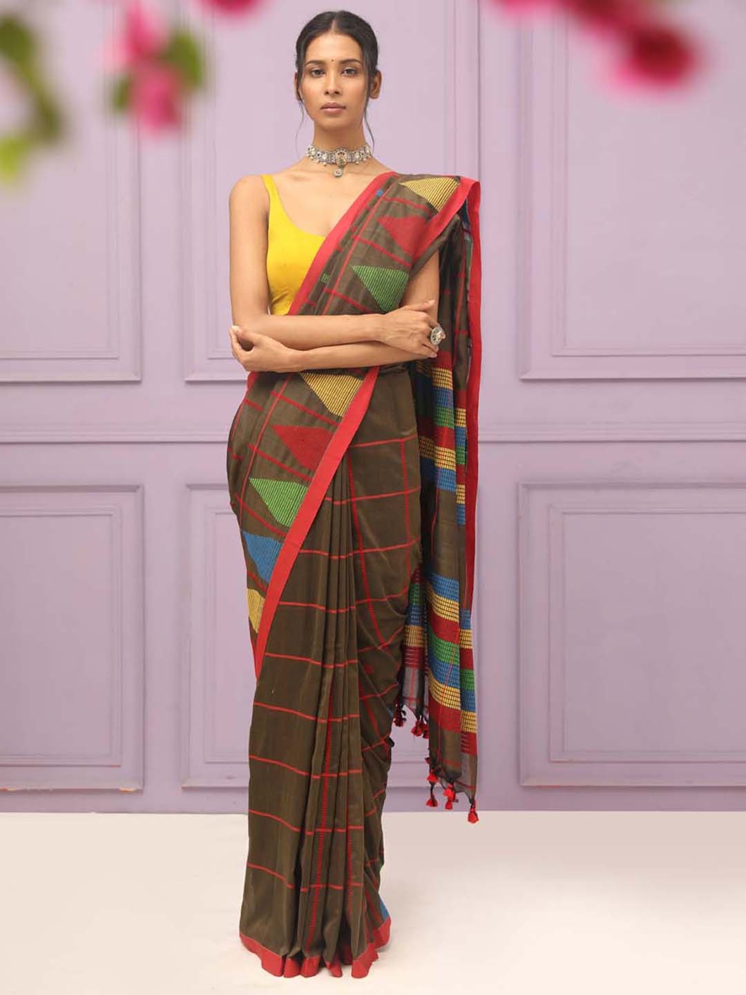 

Indethnic Checked Pure Cotton Jamdani Saree, Green