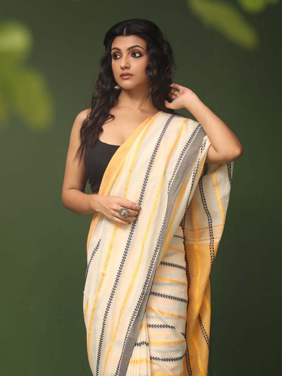 

Indethnic Woven Design Pure Cotton Jamdani Saree, White