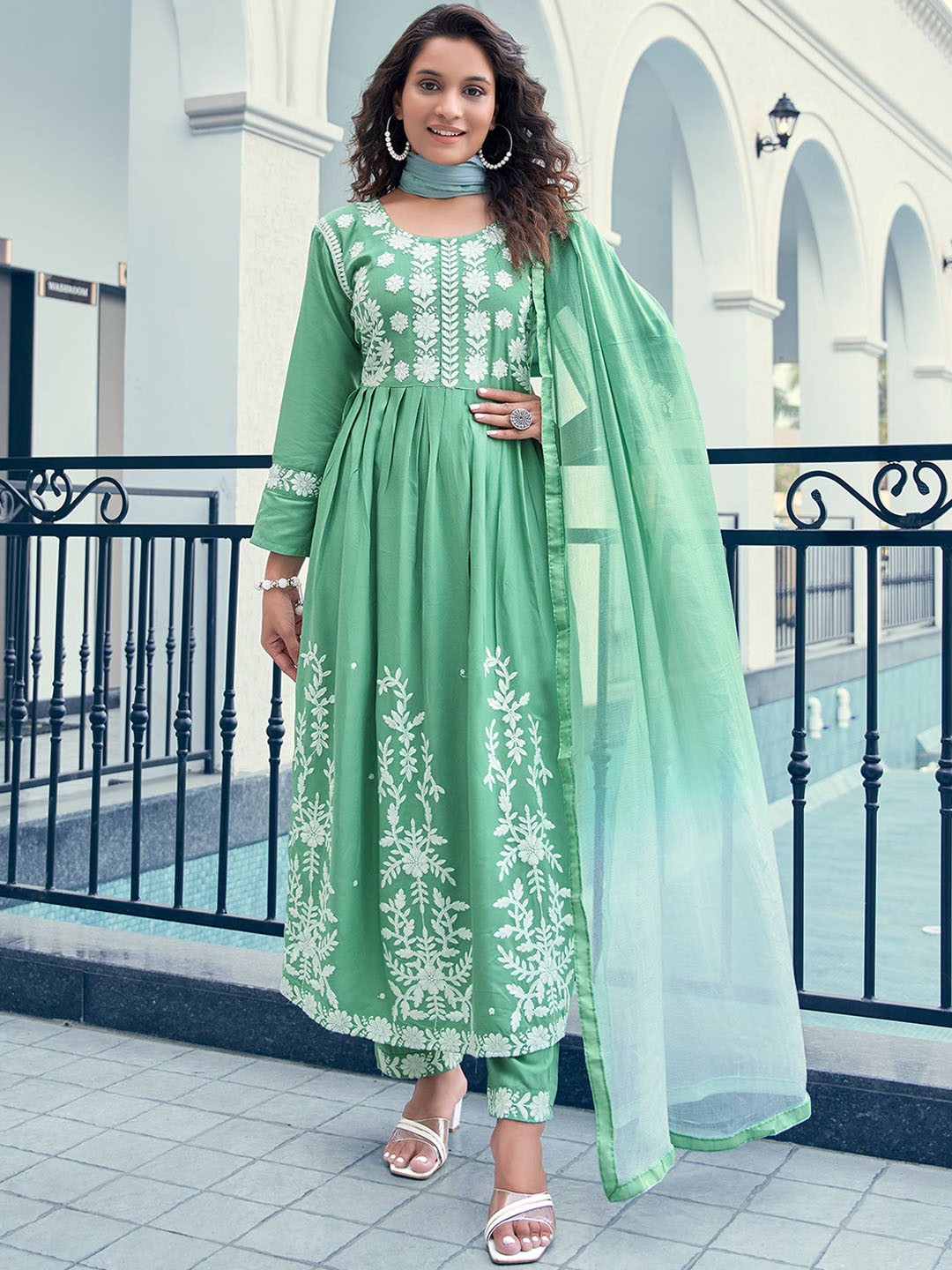 

Peachmode Floral Embroidered Thread Work Kurta With Trousers & Dupatta, Green