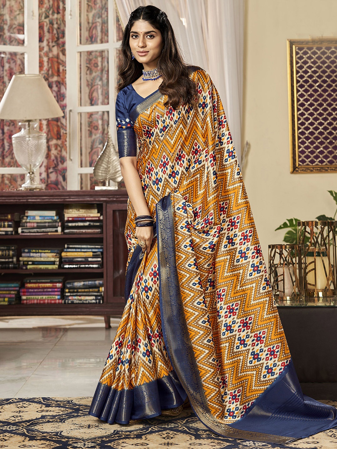 

Satrani Zari Sungudi Saree, Cream