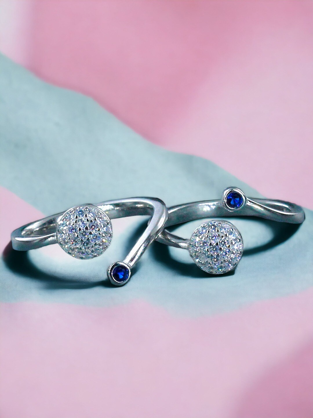 

Taraash Set Of 2 925 Sterling Silver Toe Rings