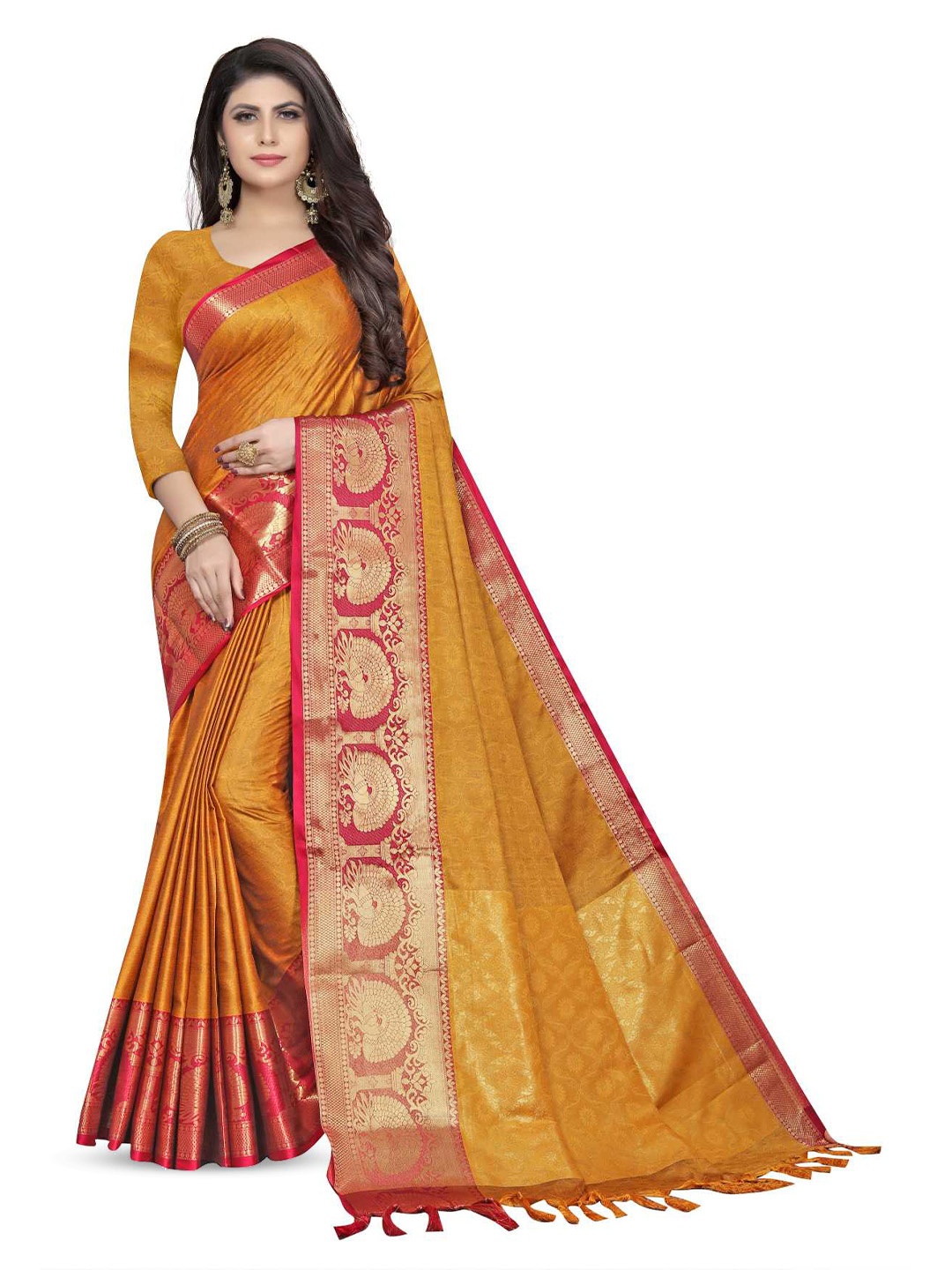 

Rujave Ethnic Motifs Printed Saree, Orange