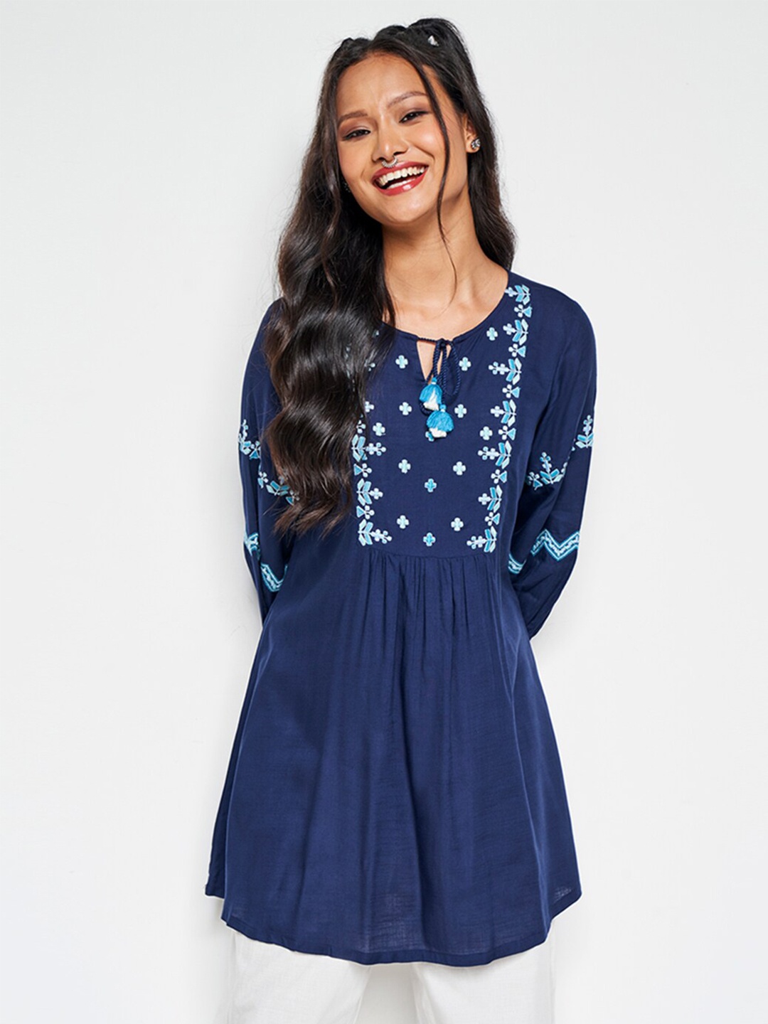 

Global Desi Floral Embroidered Tie-Up Neck Tunic, Navy blue