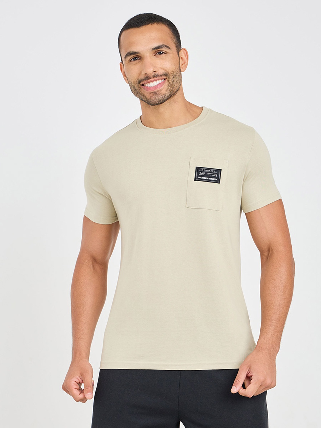 

Styli Pocket Badge Detail Regular Fit T-Shirt, Khaki