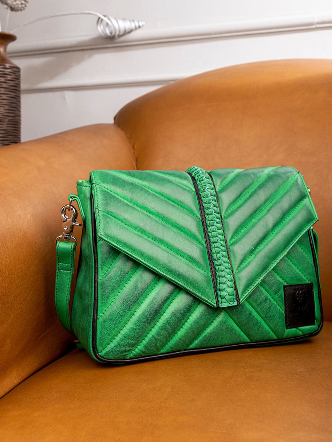 

Abelardo De Moda Leather Shopper Sling Bag With Quilt, Green