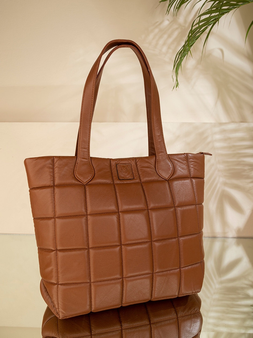 

Abelardo De Moda Checked Structured Leather Shoulder Bag, Tan