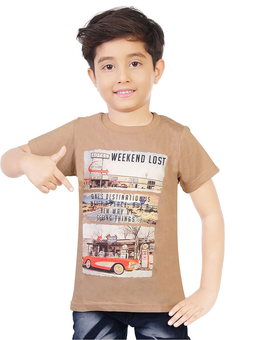 

CELEBRITY CLUB Boys Printed Applique T-shirt, Cream