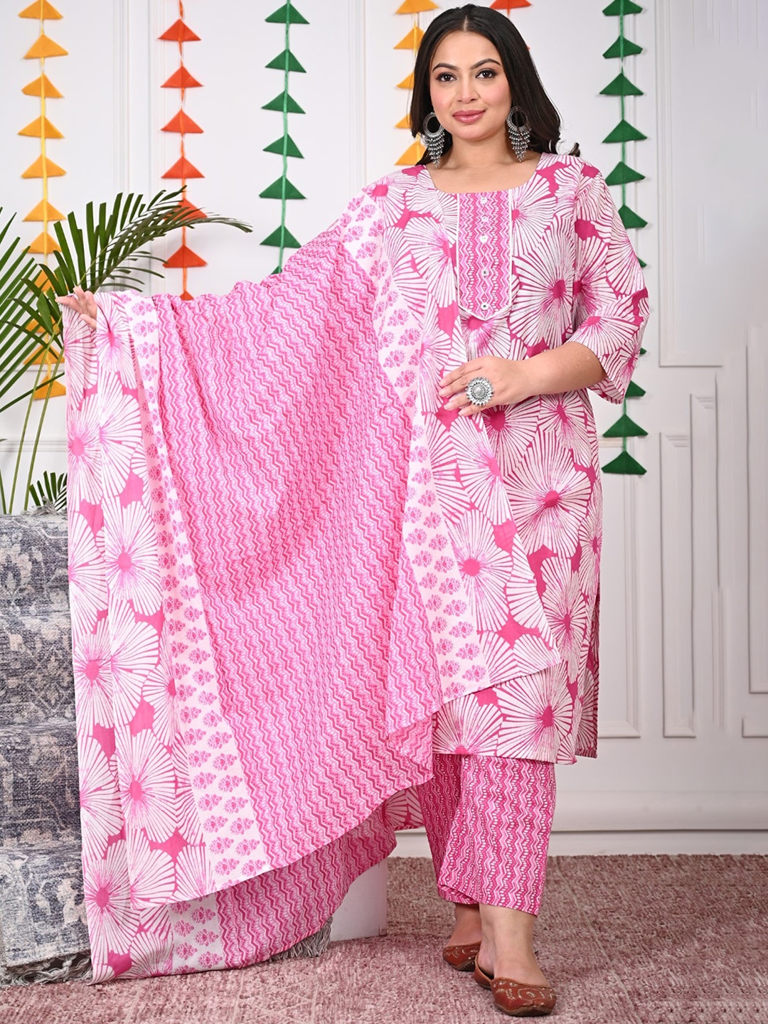 

KALINI Floral Printed Pure Cotton Straight Kurta & Trousers With Dupatta, Pink