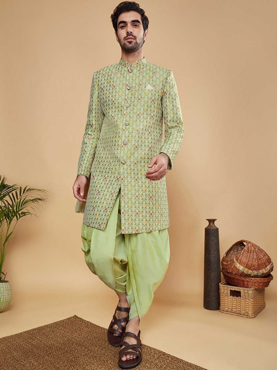 

KISAH Men Self-Design Mandarin Collar Kurta Indowestern Sherwani Dhoti Set, Green