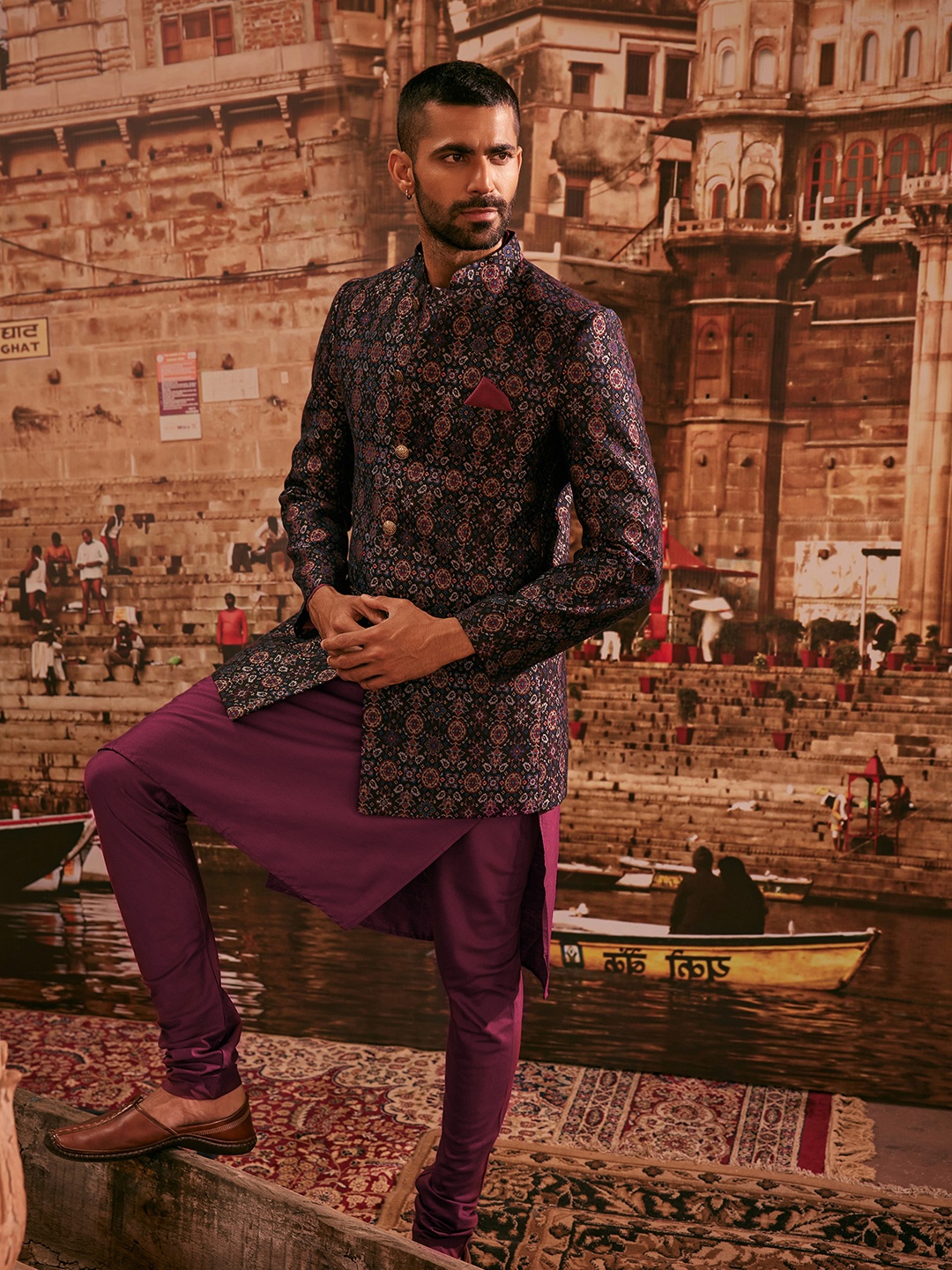 

Kisah Men Kurta Trousers & Jodhpuri Bandhgala Blazer Set, Purple