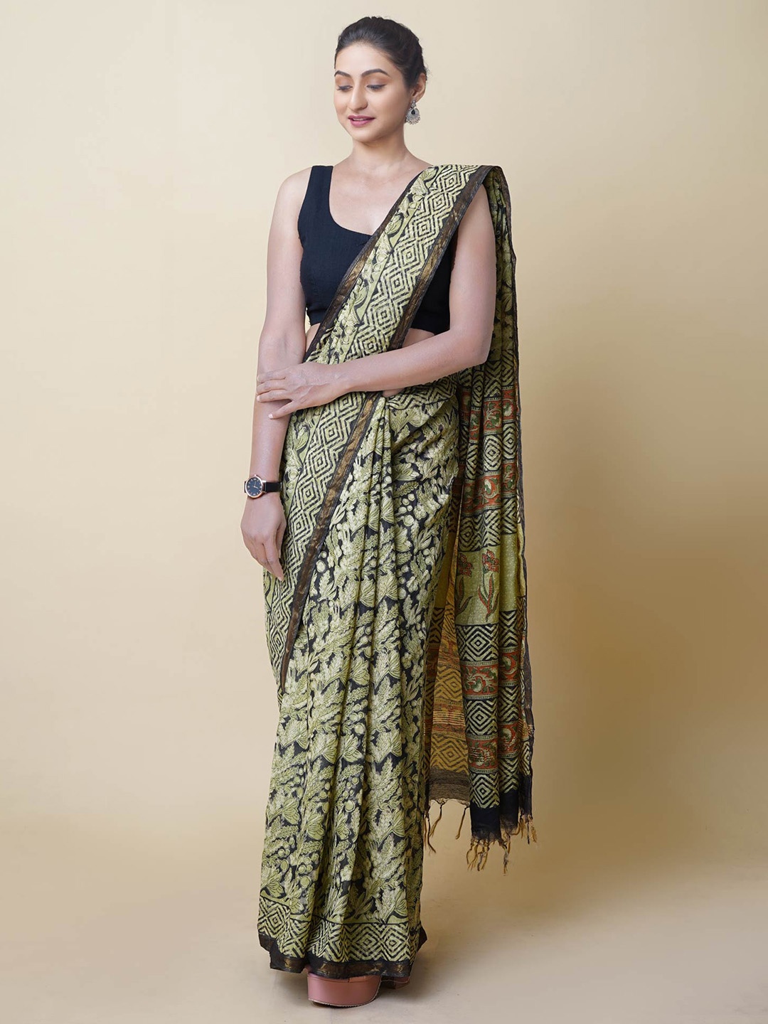 

Unnati Silks Ethnic Motifs Printed Pashmina Chanderi Saree, Black