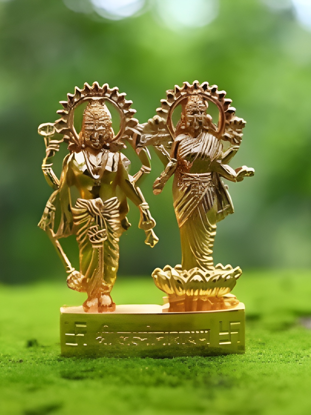 

Navyaksh Gold-Toned Metal Religious Showpiece