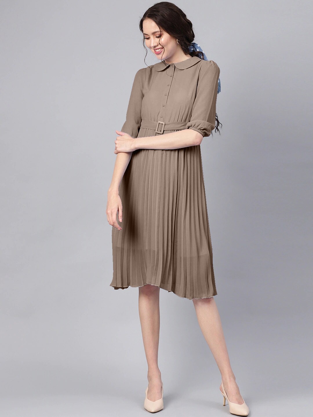 

Hinaya Puff Sleeves Peter Pan Collar Georgette Fit & Flare, Grey