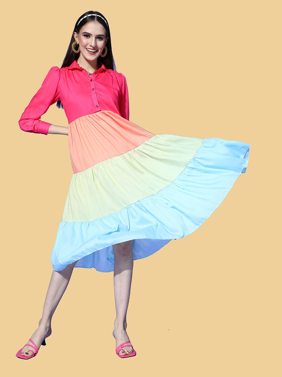 

Hinaya Colourblocked Cuffed Sleeves Cotton Tiered Fit & Flare Dress, Red