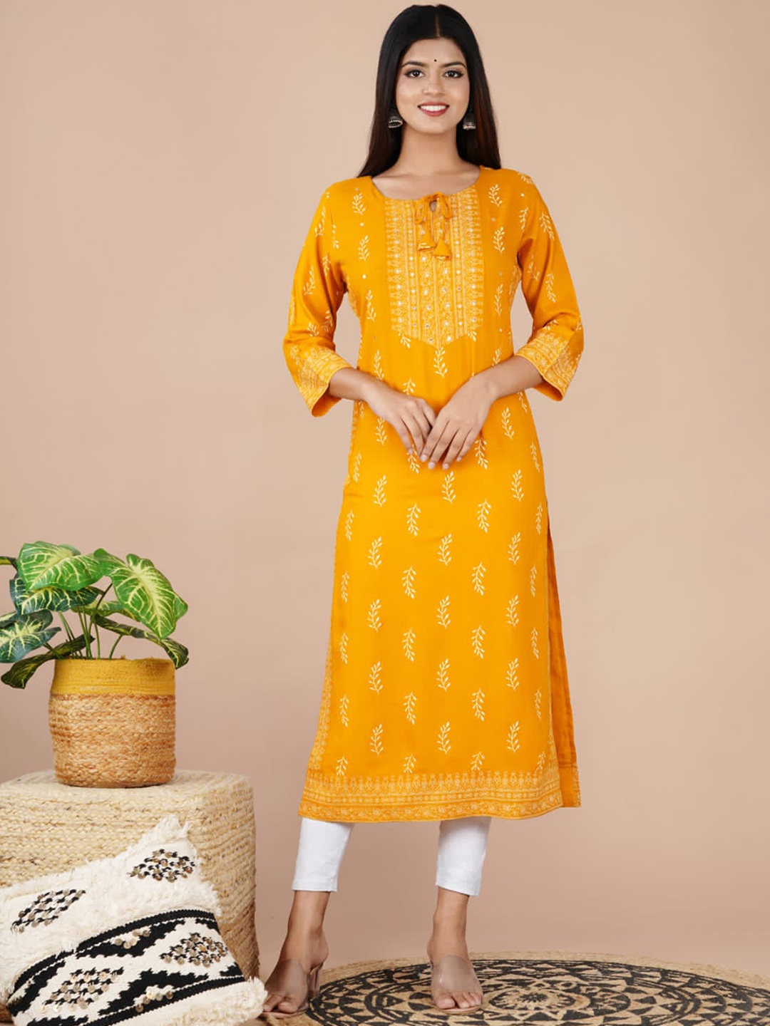 

INDYES Floral Printed Keyhole Neck Pure Cotton Straight Kurta, Yellow