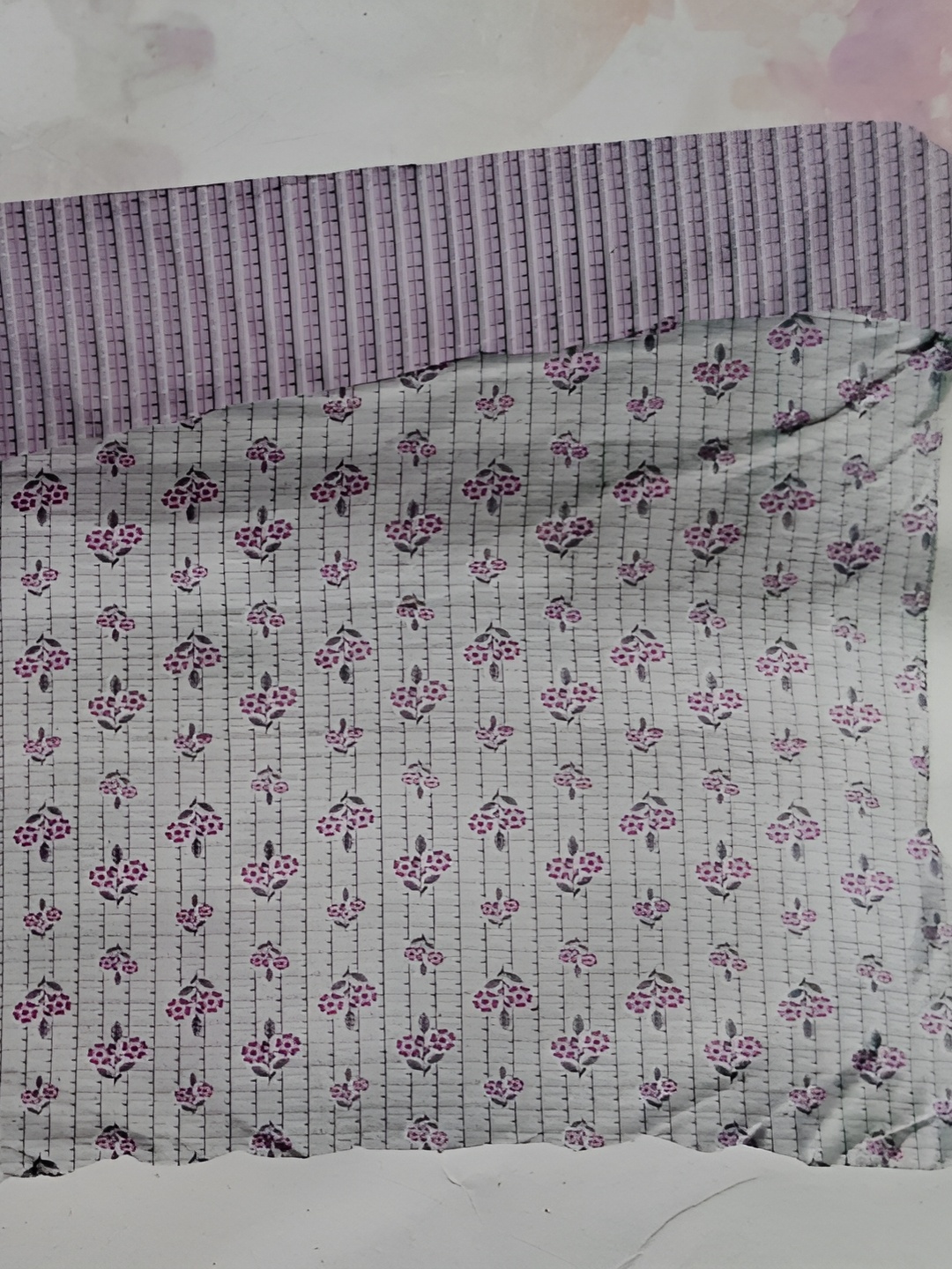 

Signature Purple & White Mild Winter Cotton 210 GSM Double Bed Dohar