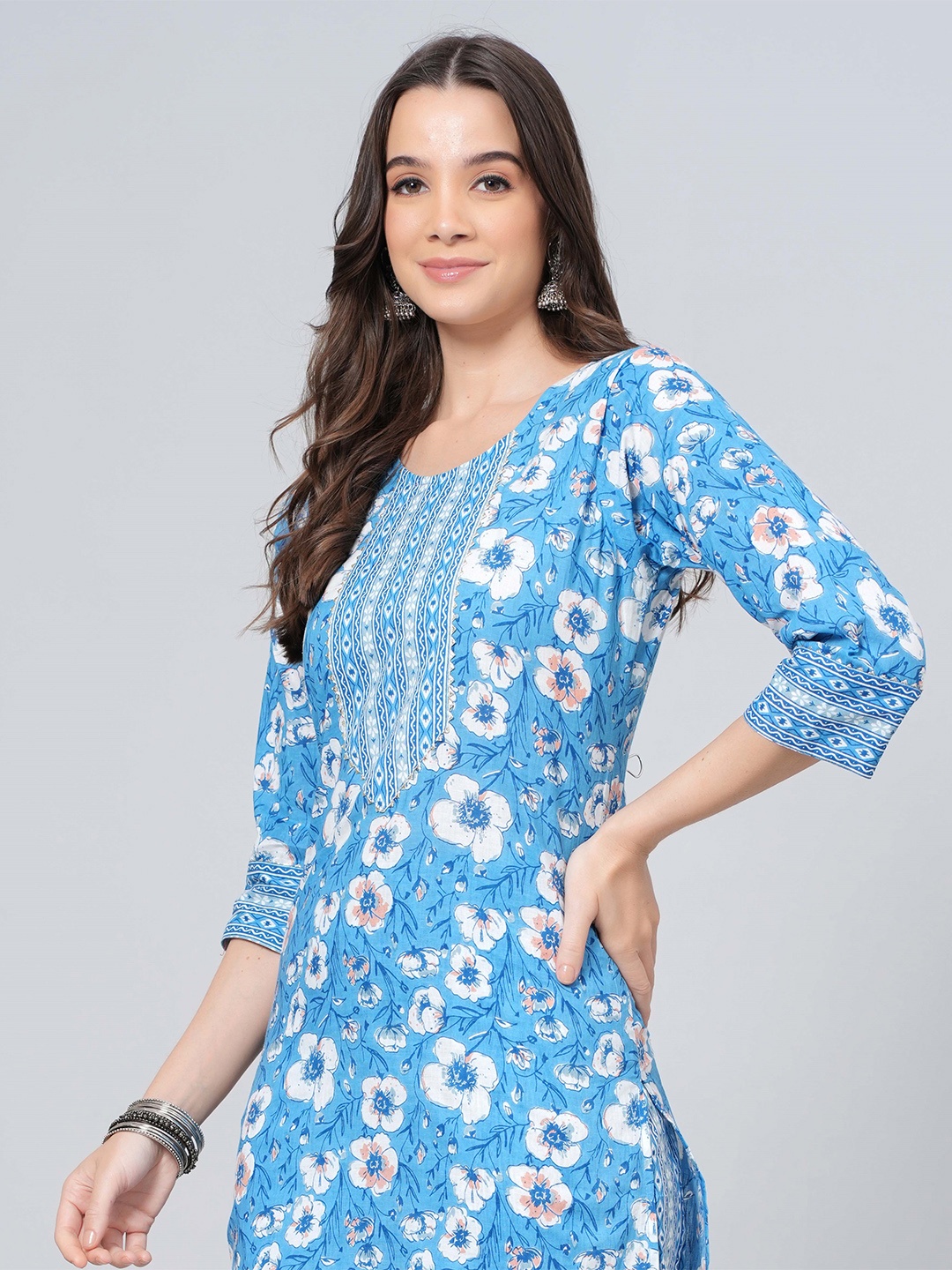 JAHIDA COMFORT WITH STYLE Floral Printed Regular Pure Cotton Kurta with Trousers, Blue
