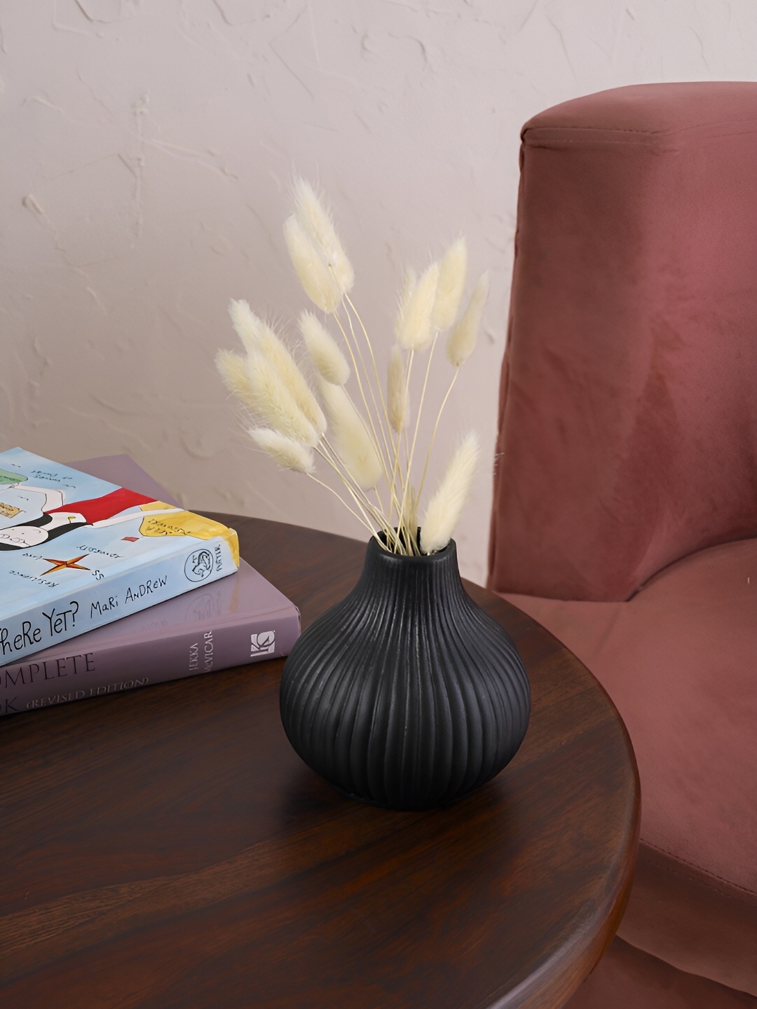 

PUREZENTO Ivory Black Textured Ceramic Flower Vase