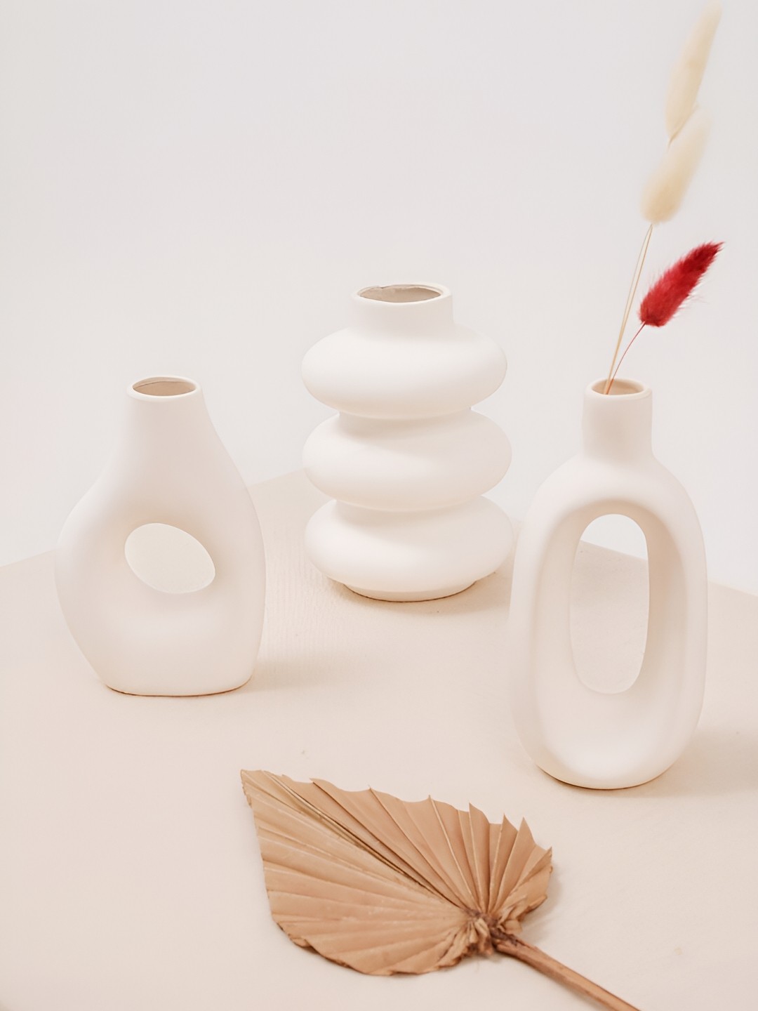 

PUREZENTO Jun0 White 3 Pieces Patterned Flower Vases