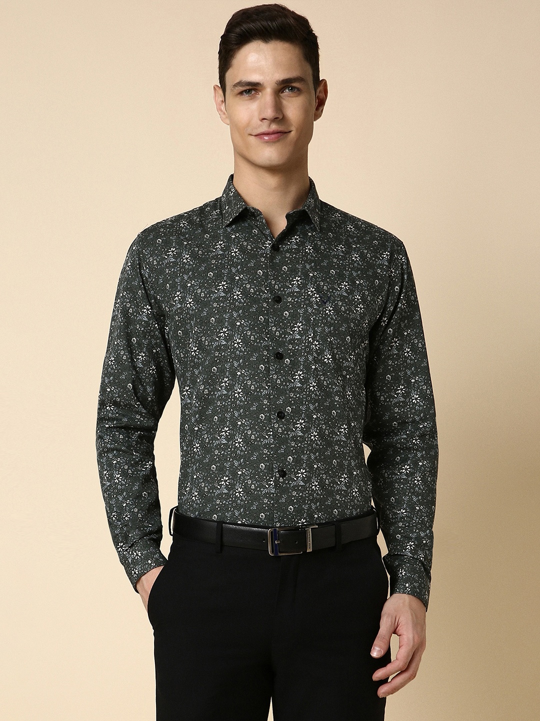 

Allen Solly Slim Fit Floral Printed Spread Collar Pure Cotton Formal Shirt, Olive