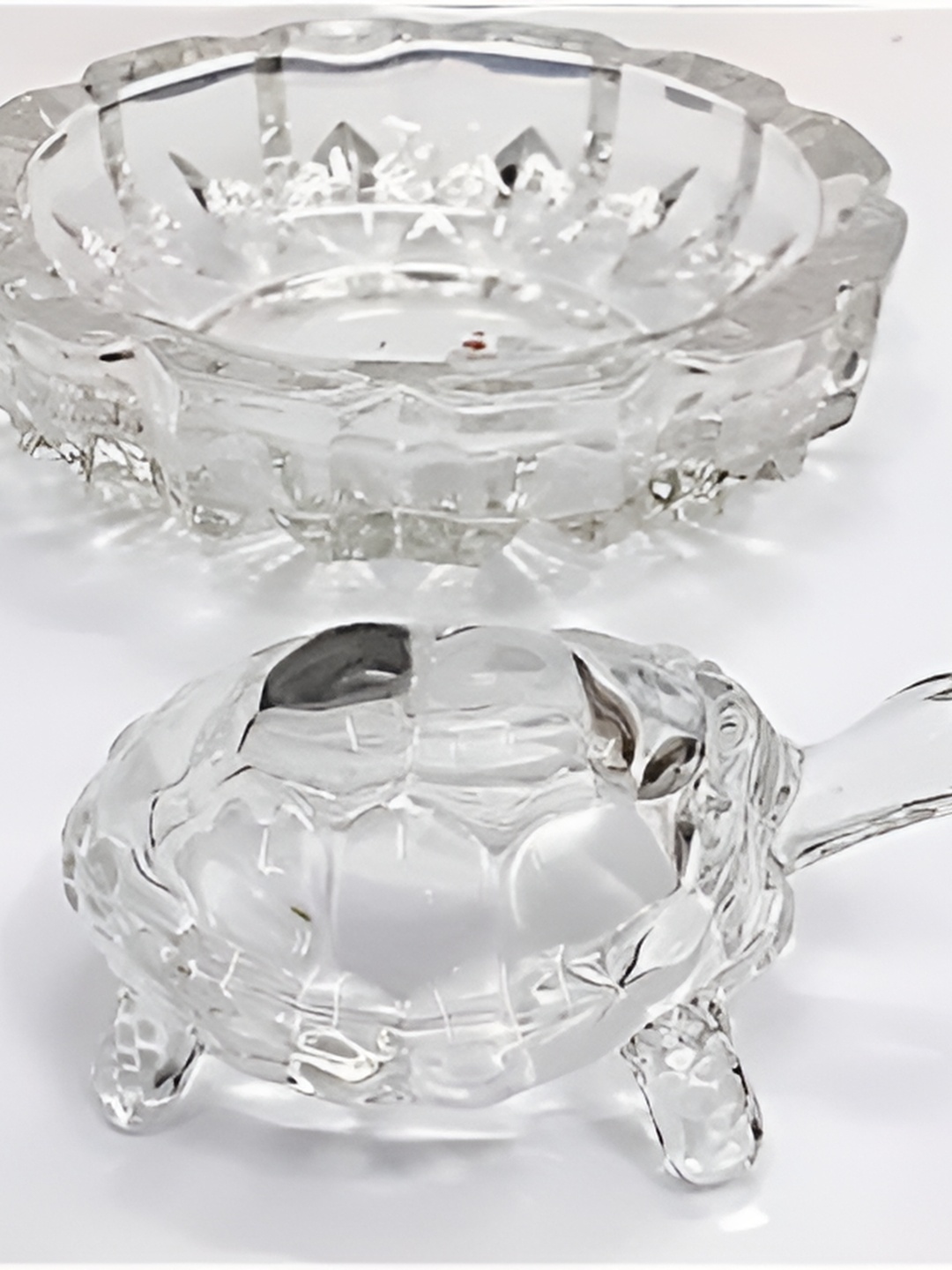 

Navyaksh Transparent Glass Kachua Plate Showpiece